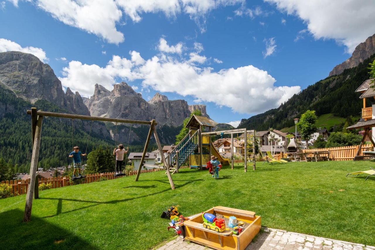Declara B&B And Apartaments Colfosco Exterior photo